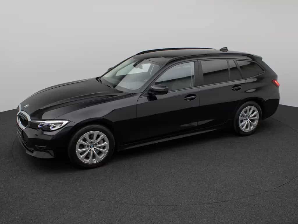 BMW 330 i Panorama Komfort Leder Sportsitz Stop&Go 03/2020-photo-11