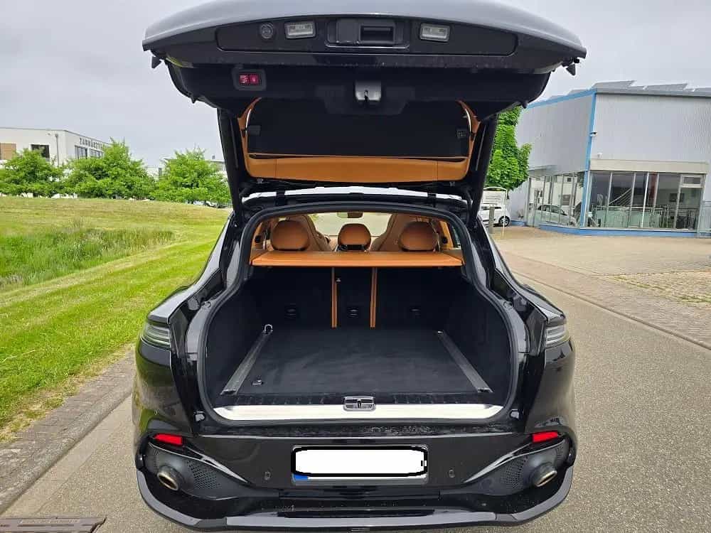Aston Martin DBX 4.0 V8 Panorama 360° 4xSHZ 4xSitzbeluft 03/2023-photo-8