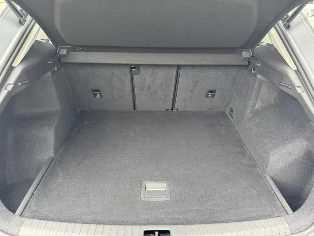 Audi Q3 35 TFSI digi Cockpit Automatik  wenig KM AHK 09/2020-photo-22