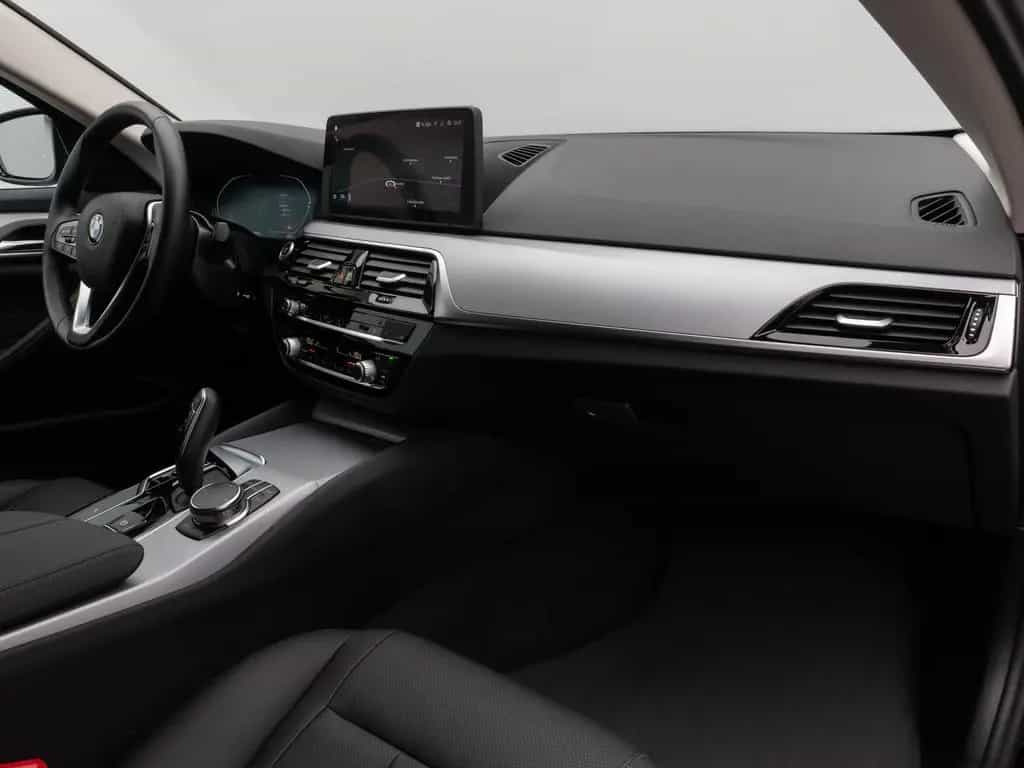 BMW 530 i Kamera DAB CockPitPro Sitzhzg Alarm LED 03/2023-photo-23