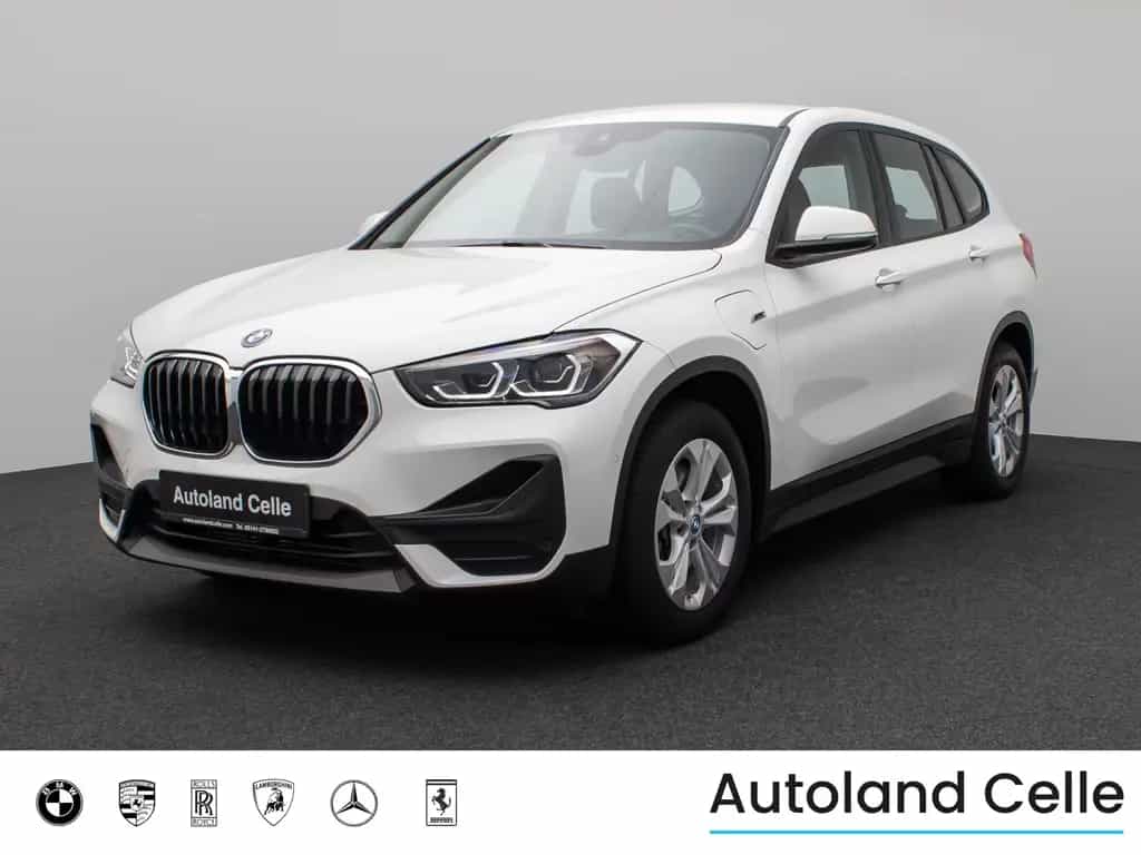 BMW X1 xD25e Parkassist DAB Navi Geschwindigkeitsreg 06/2022-photo-0