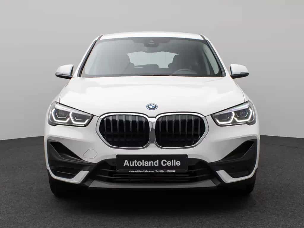 BMW X1 xD25e Parkassist DAB Navi Geschwindigkeitsreg 06/2022-photo-1