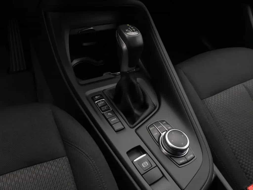 BMW X1 xD25e Parkassist DAB Navi Geschwindigkeitsreg 06/2022-photo-21