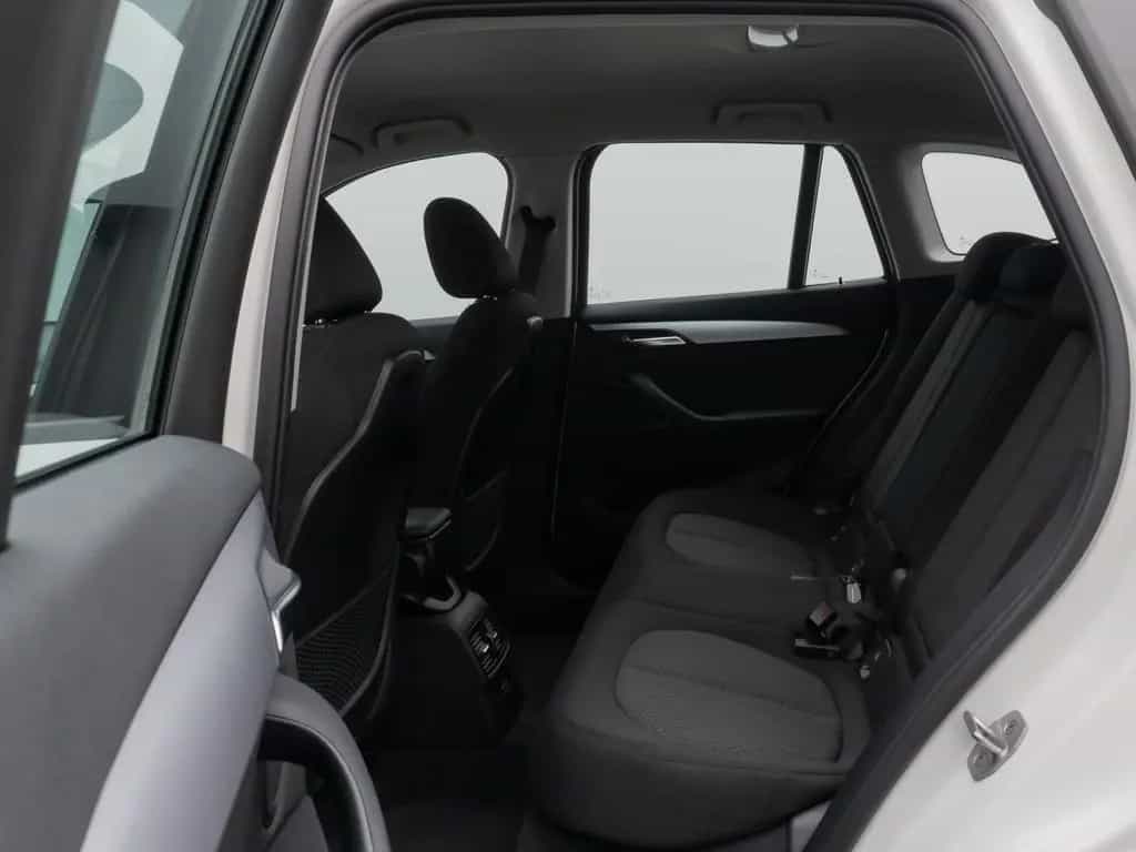 BMW X1 xD25e Parkassist DAB Navi Geschwindigkeitsreg 06/2022-photo-24