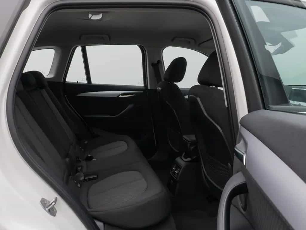 BMW X1 xD25e Parkassist DAB Navi Geschwindigkeitsreg 06/2022-photo-25