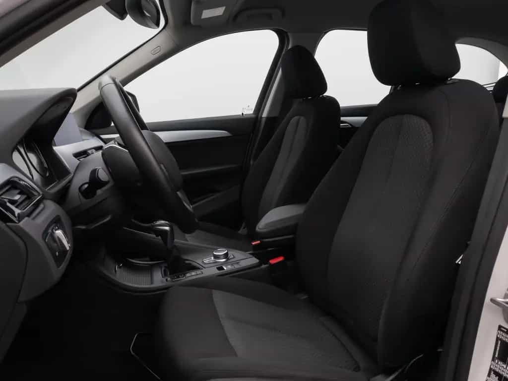 BMW X1 xD25e Parkassist DAB Navi Geschwindigkeitsreg 06/2022-photo-32