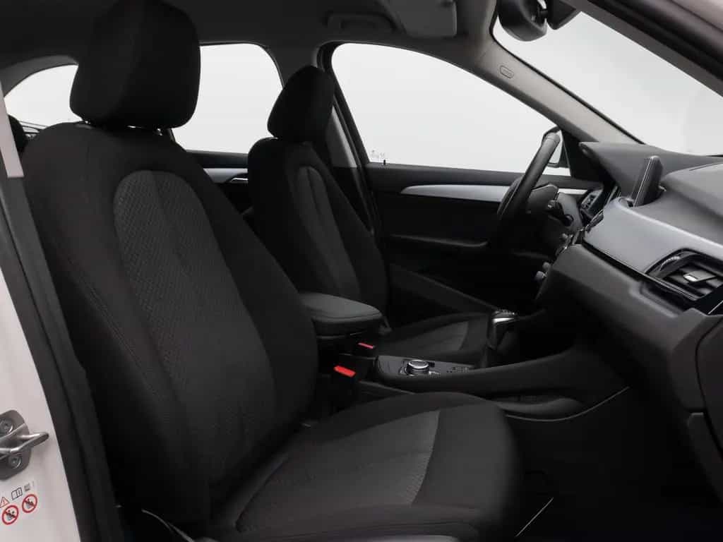 BMW X1 xD25e Parkassist DAB Navi Geschwindigkeitsreg 06/2022-photo-33