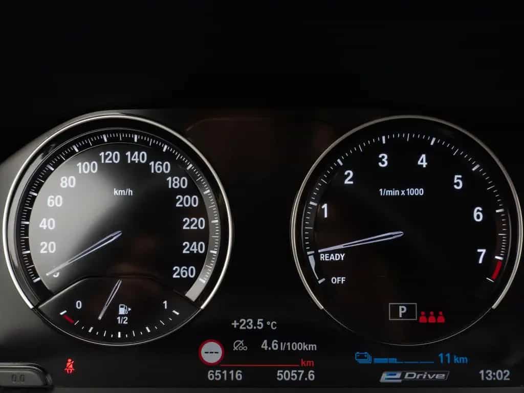 BMW X1 xD25e Parkassist DAB Navi Geschwindigkeitsreg 06/2022-photo-38