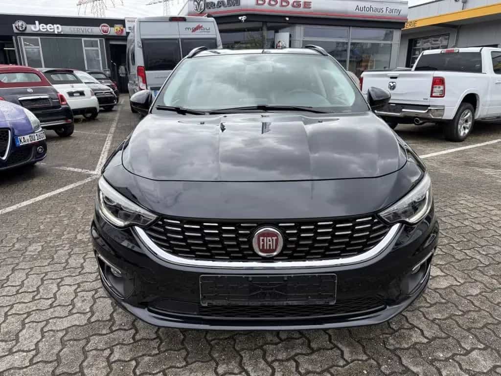 Fiat Tipo Kombi 1.4 T-Jet Lounge 02/2017-photo-1