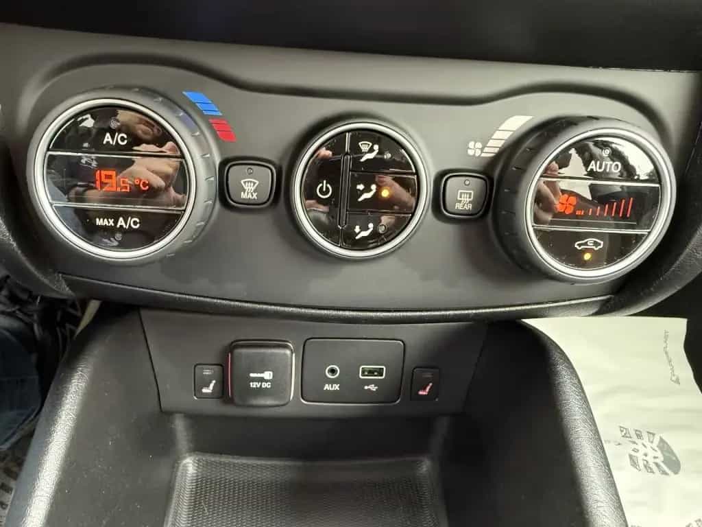 Fiat Tipo Kombi 1.4 T-Jet Lounge 02/2017-photo-18