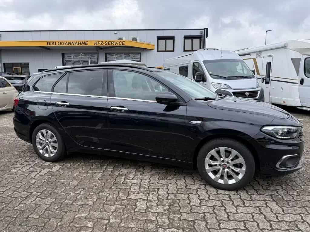 Fiat Tipo Kombi 1.4 T-Jet Lounge 02/2017-photo-3