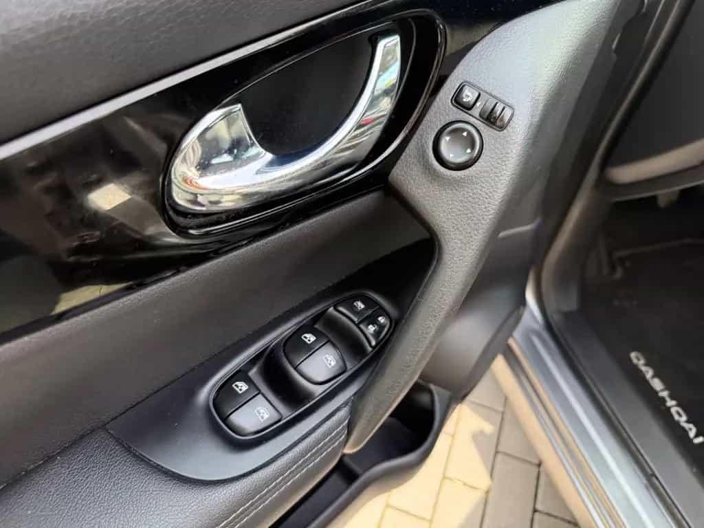 Nissan Qashqai 1.3 DIG-T Acenta 4x2 1.Hand·Navi·LED·LM 02/2019-photo-14