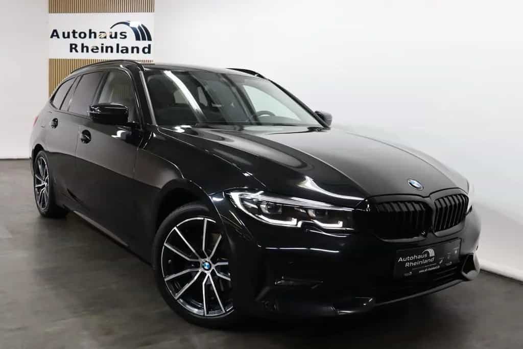 BMW 320 i T SportLine*KAMERA*SHADOW*APPLE*LEDER*LED 12/2020-photo-1