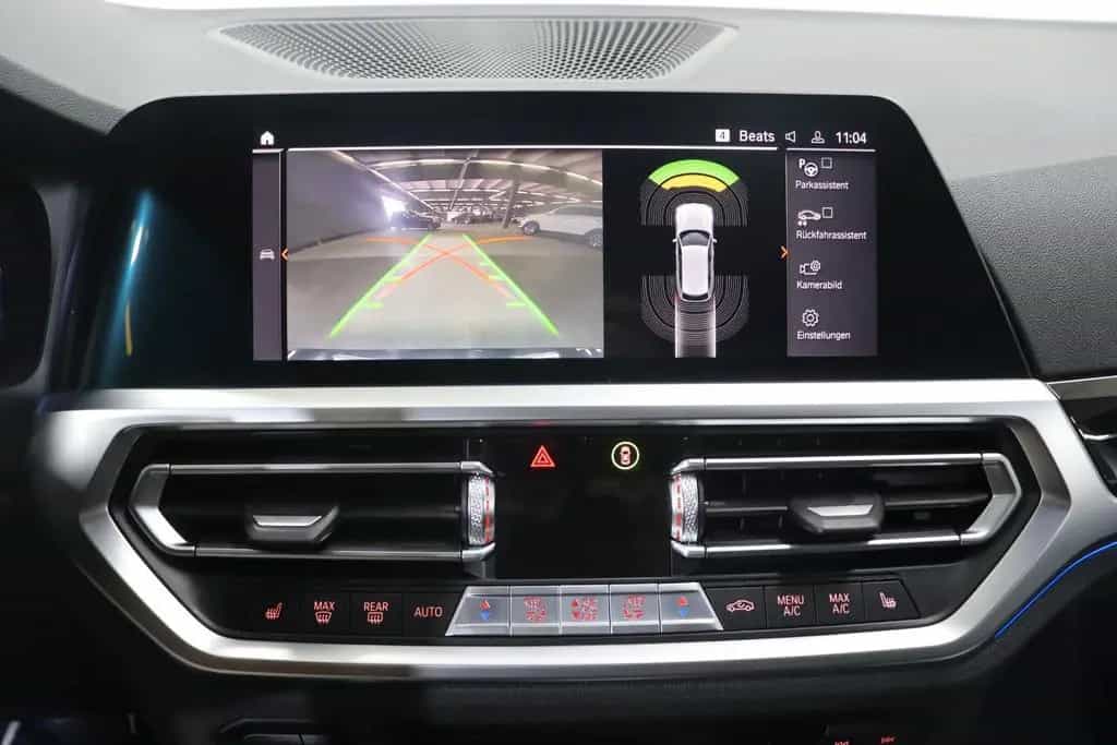 BMW 320 i T SportLine*KAMERA*SHADOW*APPLE*LEDER*LED 12/2020-photo-16