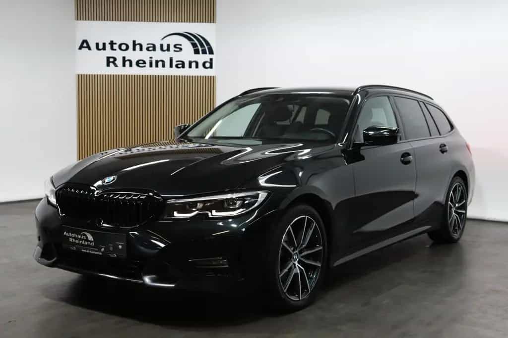 BMW 320 i T SportLine*KAMERA*SHADOW*APPLE*LEDER*LED 12/2020-photo-5