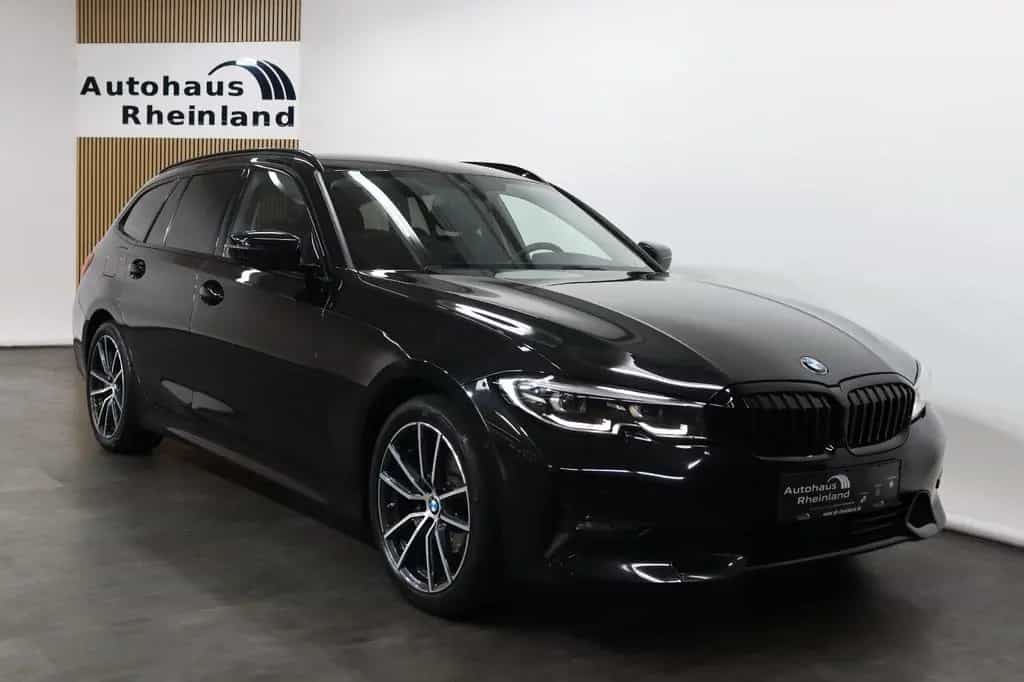 BMW 320 i T SportLine*KAMERA*SHADOW*APPLE*LEDER*LED 12/2020-photo-7