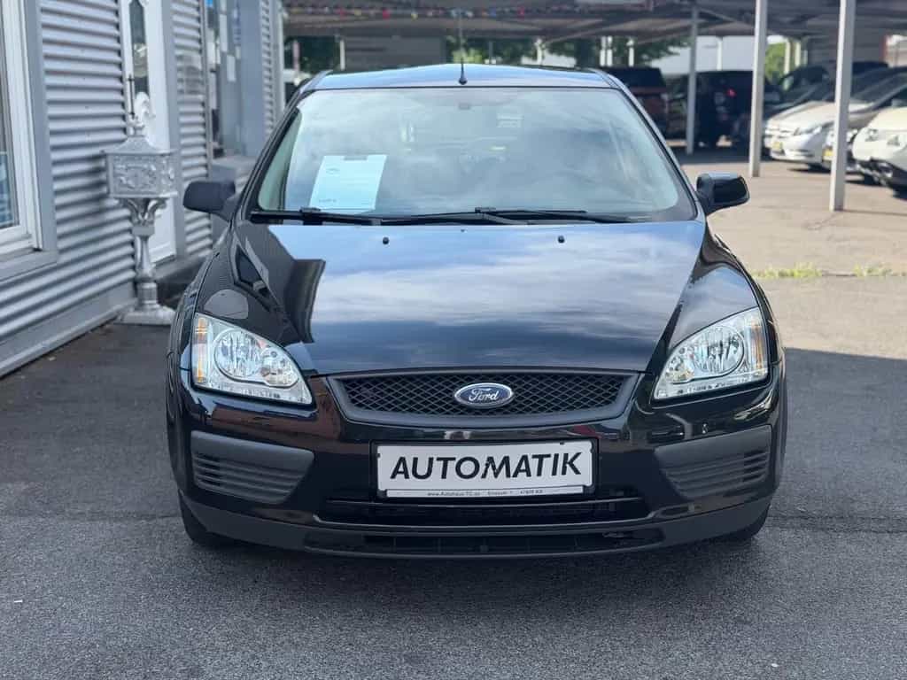 Ford Focus Lim. Fun X AUTOMATIK+WENIG KM 10/2006-photo-2