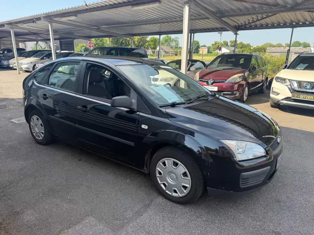 Ford Focus Lim. Fun X AUTOMATIK+WENIG KM 10/2006-photo-3