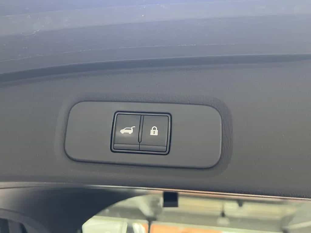 Nissan Qashqai Tekna+ Panorama Memory DAB LED CarPlay 05/2025-photo-28