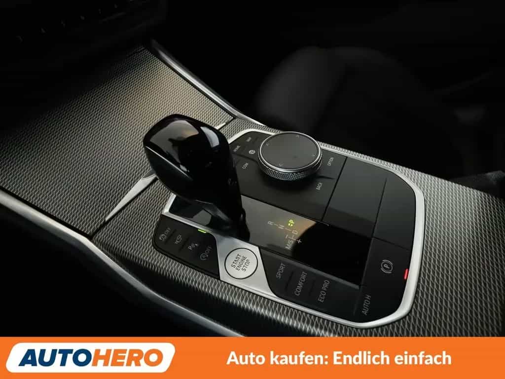 BMW 320 i M Sport Aut.*NAVI*LED*TEMPO*PDC*H&K*360° 09/2020-photo-22