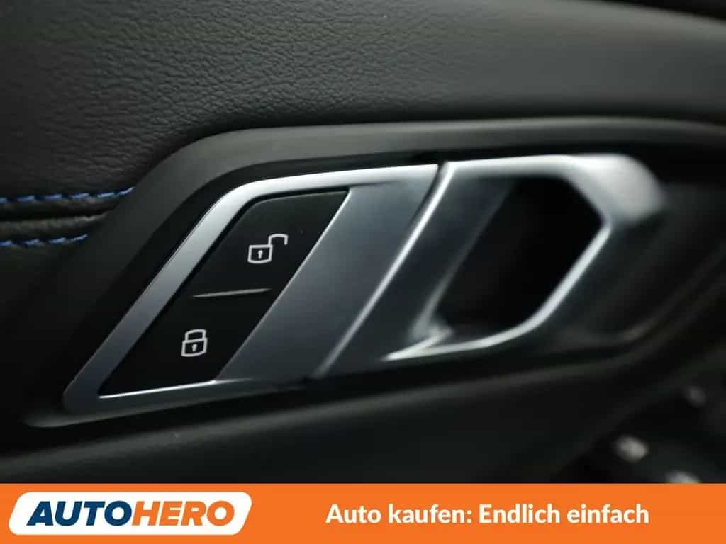 BMW 320 i M Sport Aut.*NAVI*LED*TEMPO*PDC*H&K*360° 09/2020-photo-24