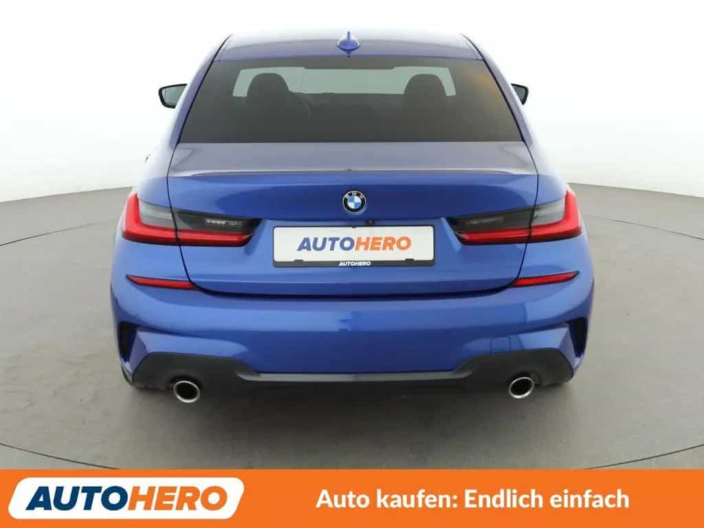 BMW 320 i M Sport Aut.*NAVI*LED*TEMPO*PDC*H&K*360° 09/2020-photo-4