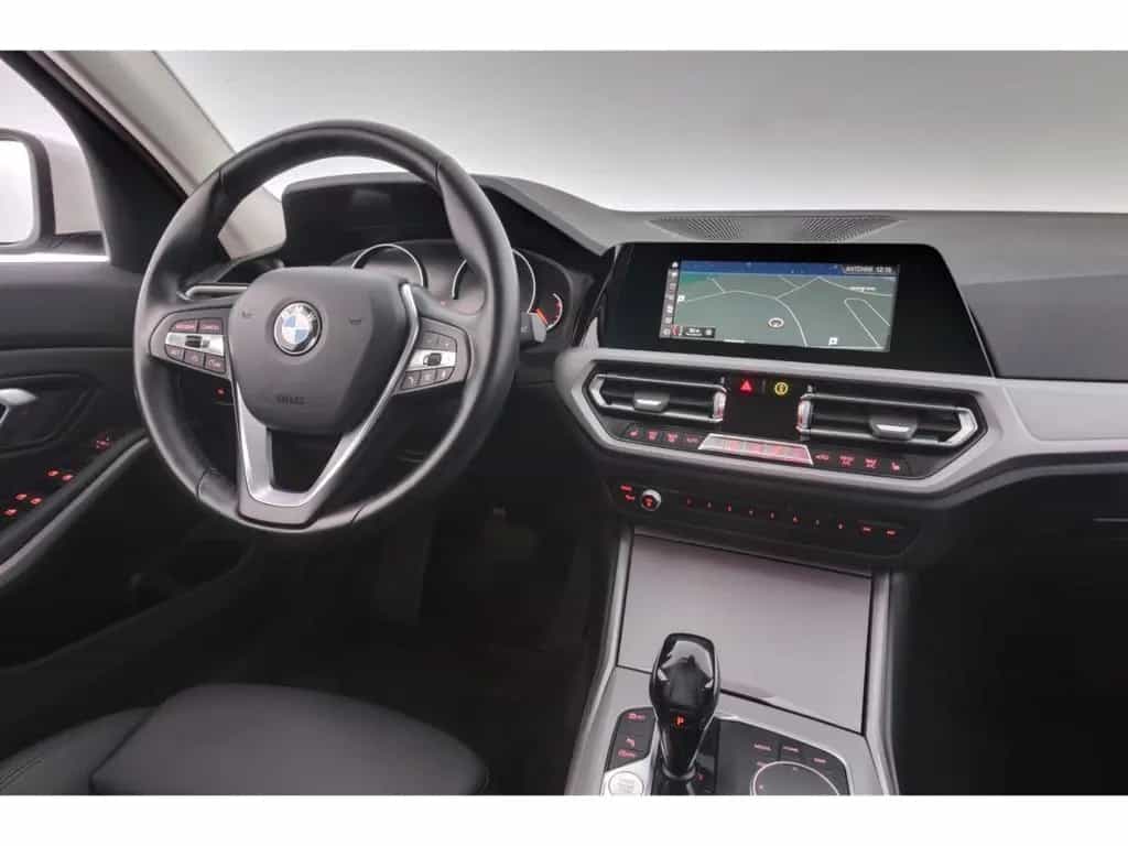 BMW 320 d xDrive Touring Steptronic Advantage+KAMERA 02/2020-photo-11