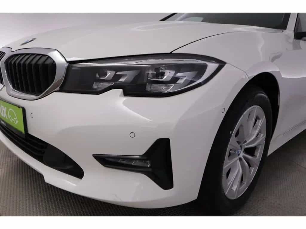 BMW 320 d xDrive Touring Steptronic Advantage+KAMERA 02/2020-photo-12