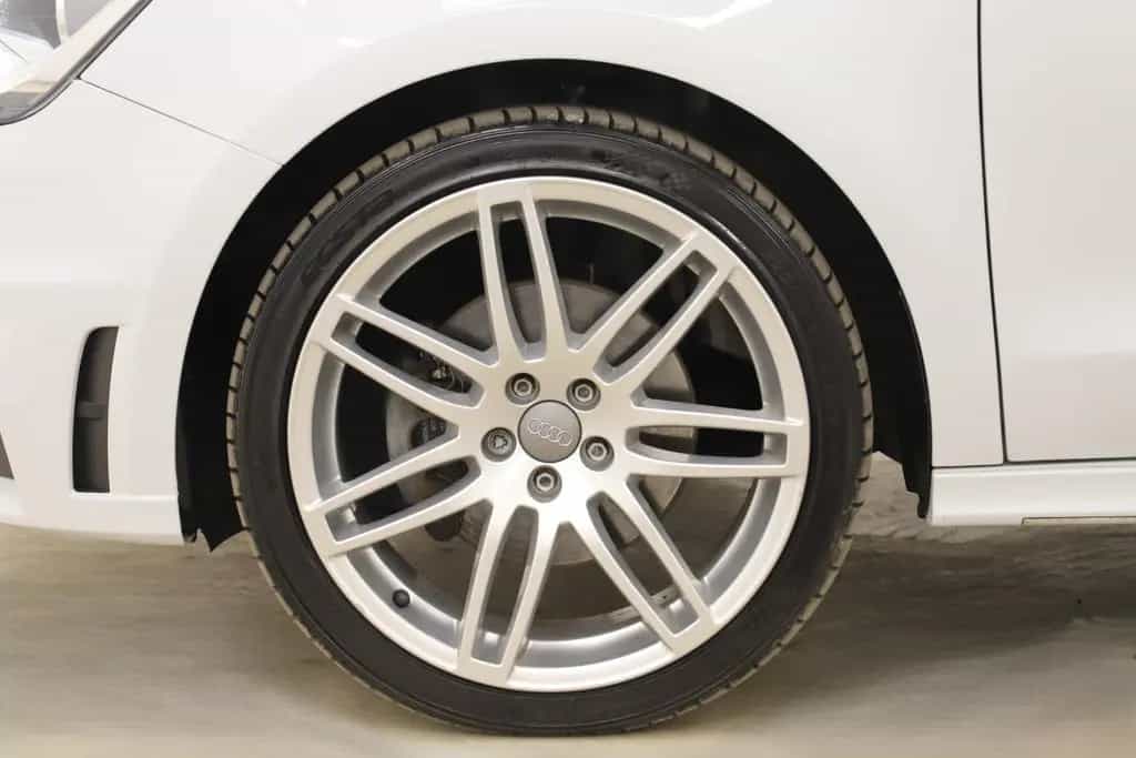 Audi A1 Sportback 1.4TFSI 185PS DSG S Line Sportsitze 10/2012-photo-40