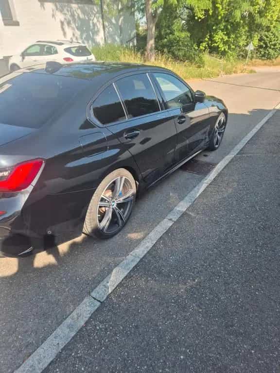 BMW 320 d M Sport Automatik M Sport 09/2021-photo-4