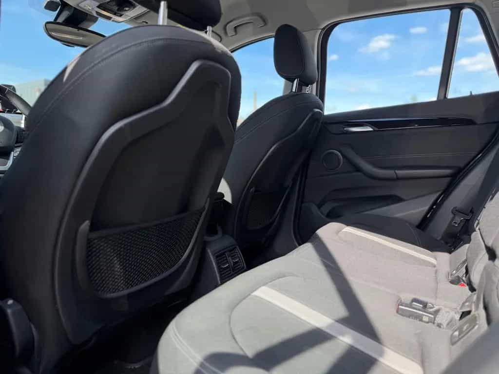 BMW X1 sDrive 18 d Sport Line*LED*AHK*TEMPO*PDC*NAVI 09/2018-photo-33