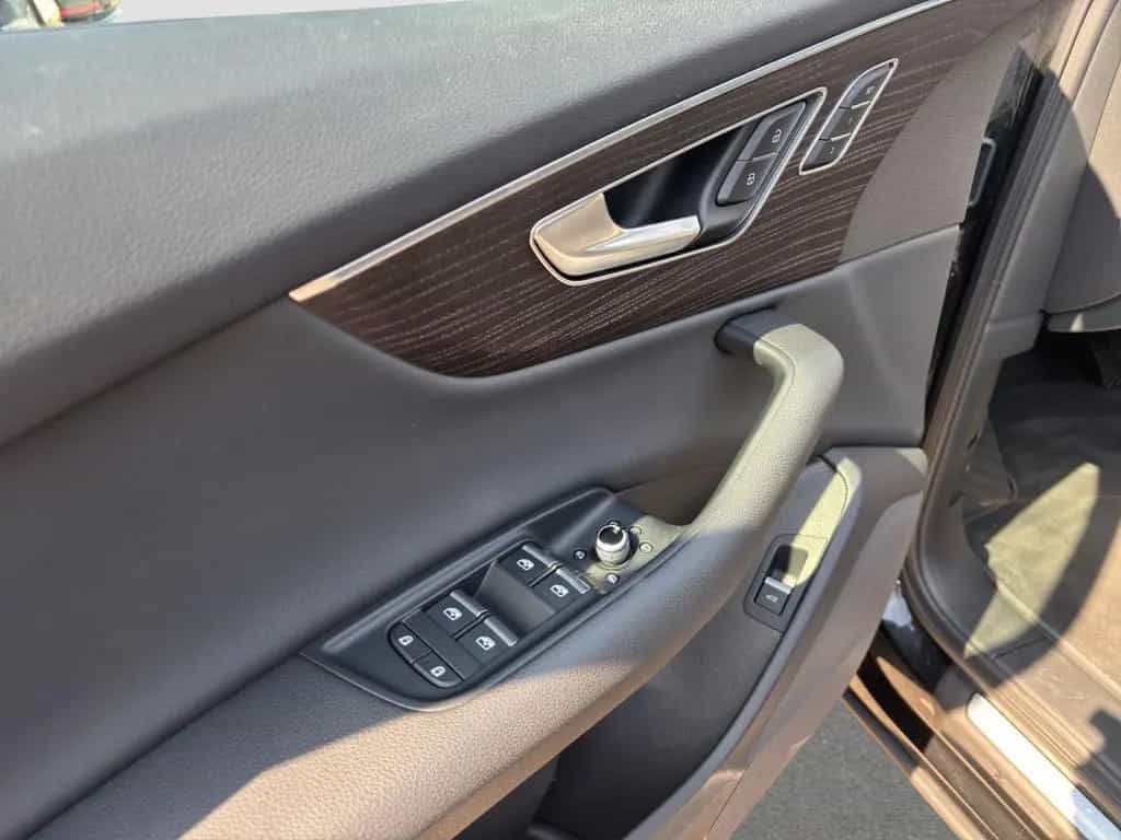 Audi Q7 55 3.0 TFSI quattro tiptronic 7-Sitzer Luftfe 10/2022-photo-5
