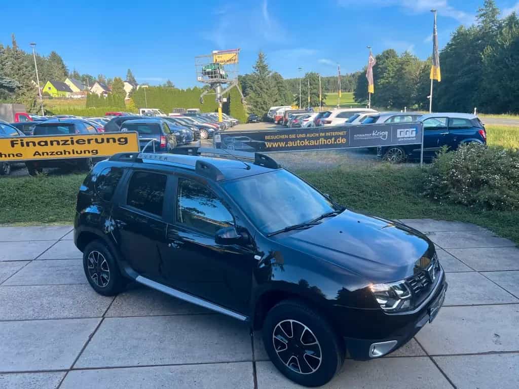 Dacia Duster I Black Shadow 4x2 07/2017-photo-0