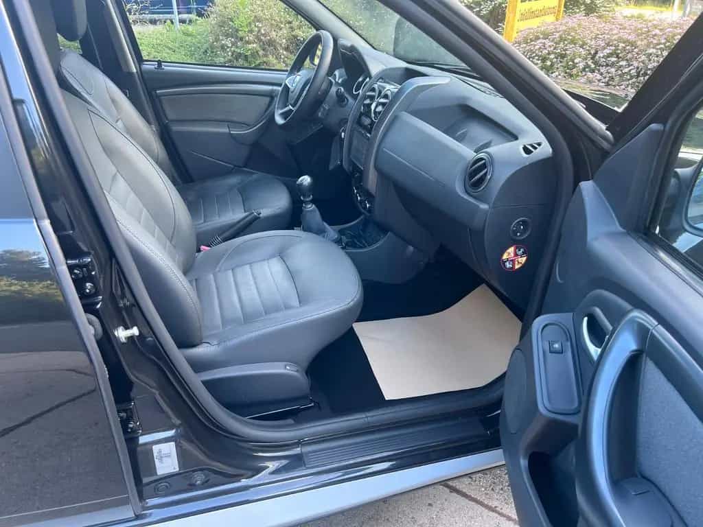 Dacia Duster I Black Shadow 4x2 07/2017-photo-12