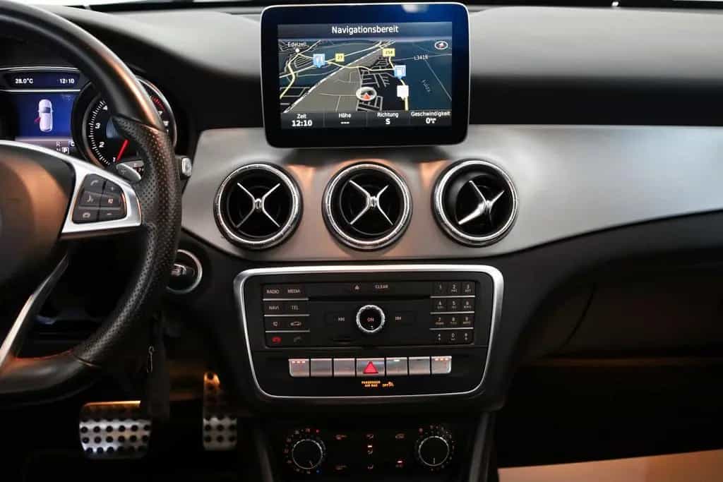 Mercedes-Benz CLA 200 Shooting Brake CLA 200 SB AMG Line TLeder,Navi,LED,SH,PDC,SR+WR 10/2016-photo-10