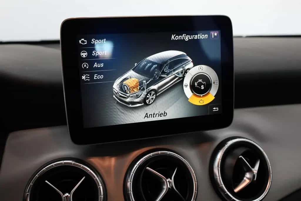 Mercedes-Benz CLA 200 Shooting Brake CLA 200 SB AMG Line TLeder,Navi,LED,SH,PDC,SR+WR 10/2016-photo-17