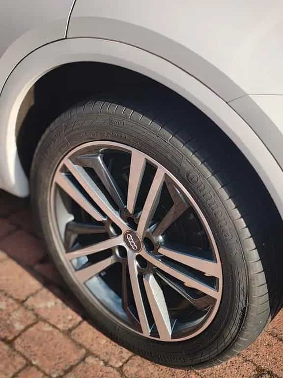 Audi Q5 2.0 TFSI S tronic quattro sport 08/2018-photo-4