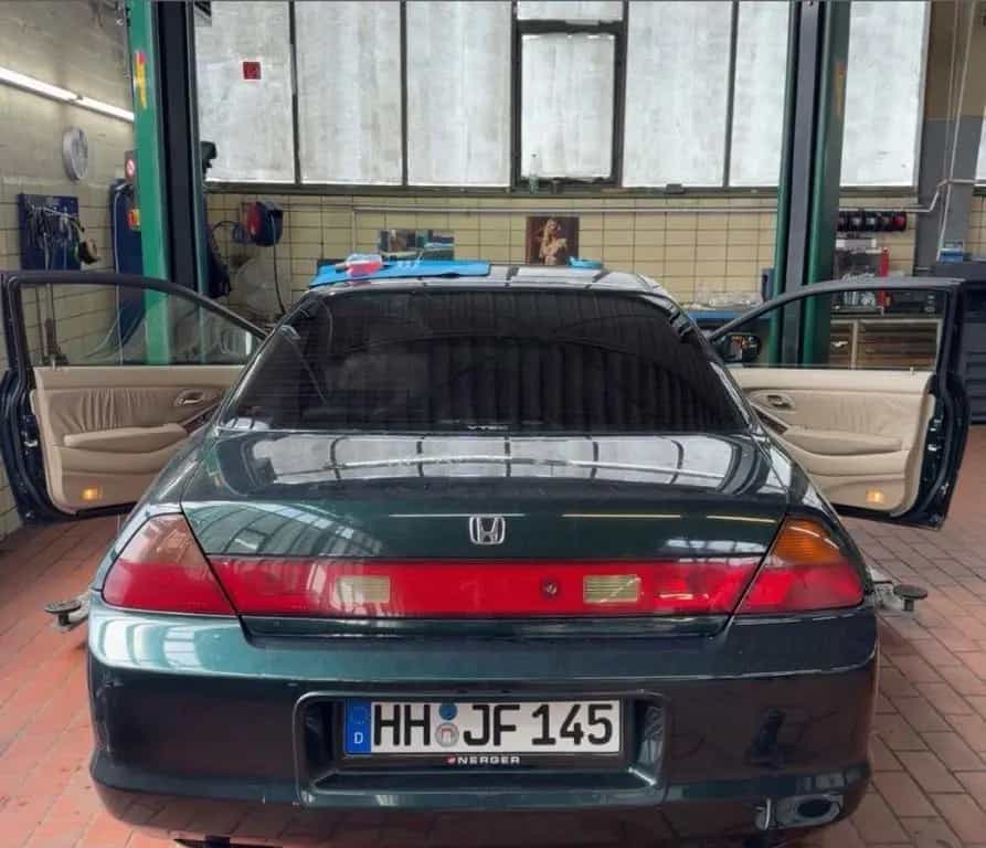 Honda Accord Coupé 3.0 V-Tec V6 05/1999-photo-2