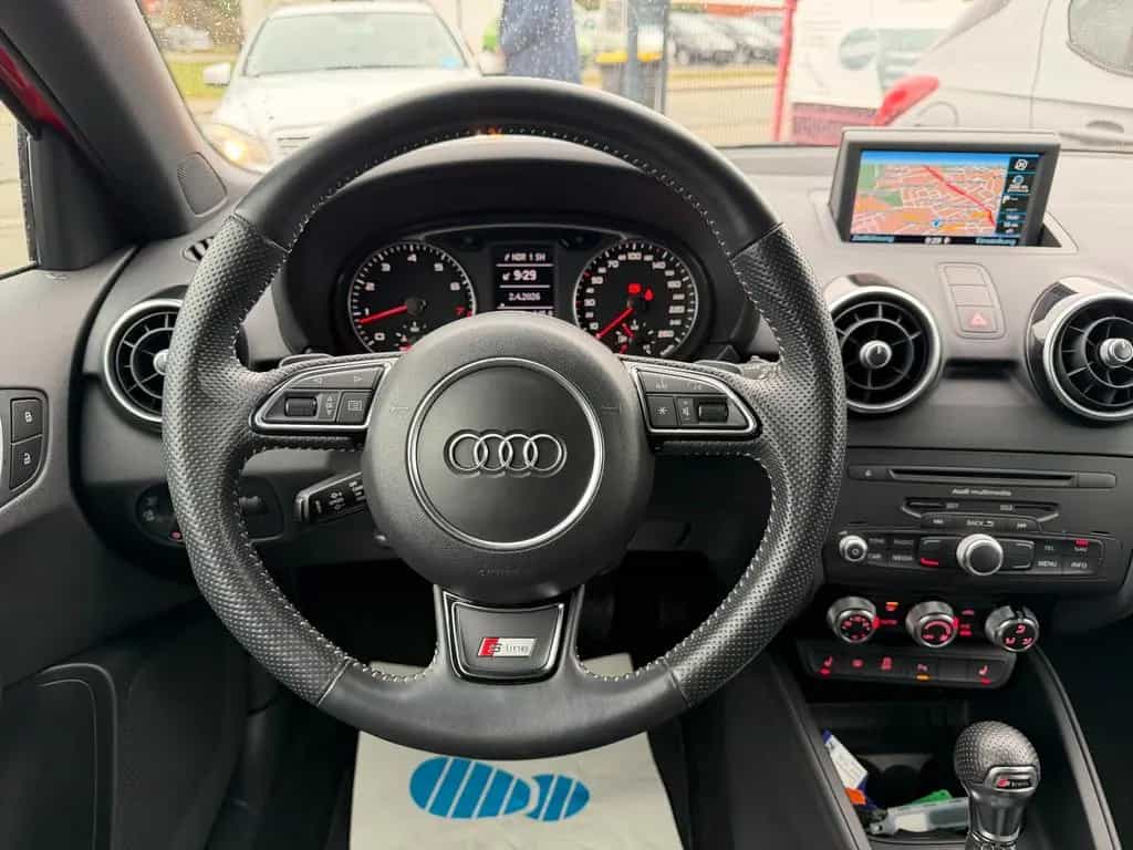 Audi A1 1.4 SB S-tronic 3x S-line Sportpaket 1.Hd NAV 05/2014-photo-14