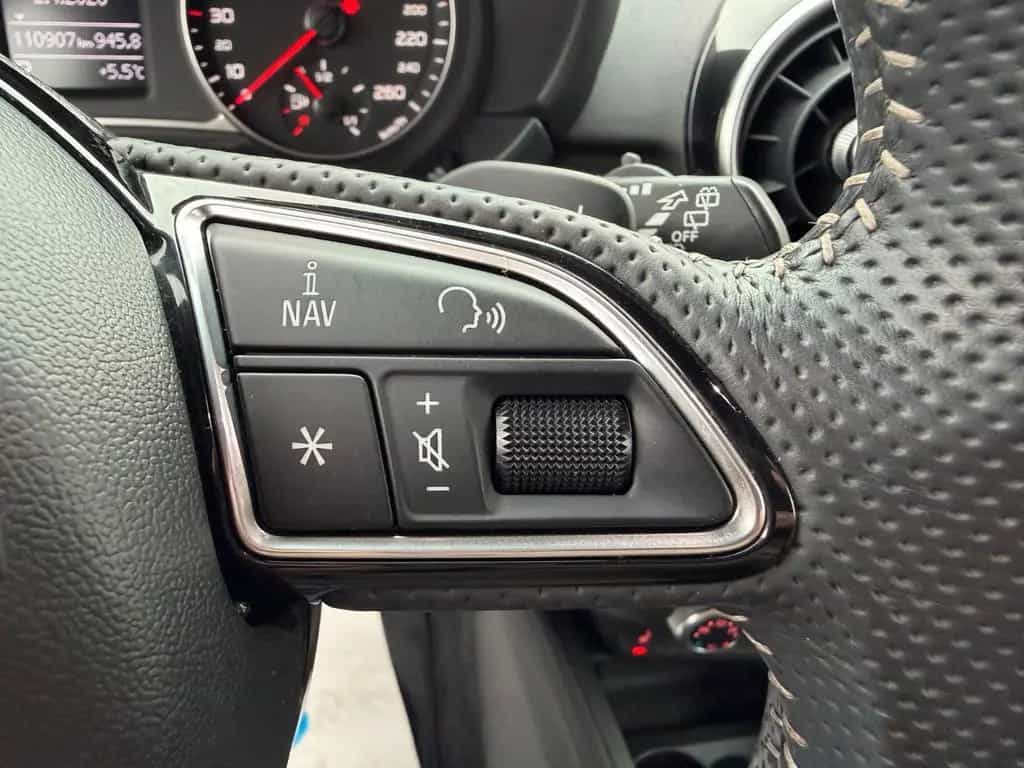 Audi A1 1.4 SB S-tronic 3x S-line Sportpaket 1.Hd NAV 05/2014-photo-16