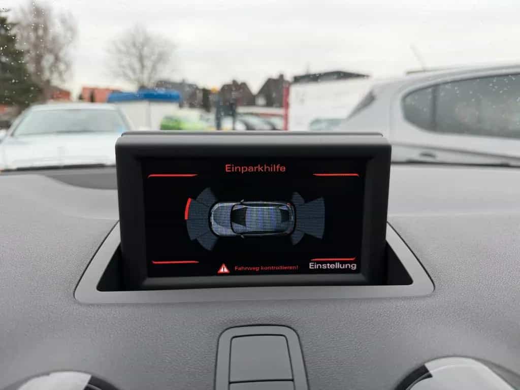 Audi A1 1.4 SB S-tronic 3x S-line Sportpaket 1.Hd NAV 05/2014-photo-20