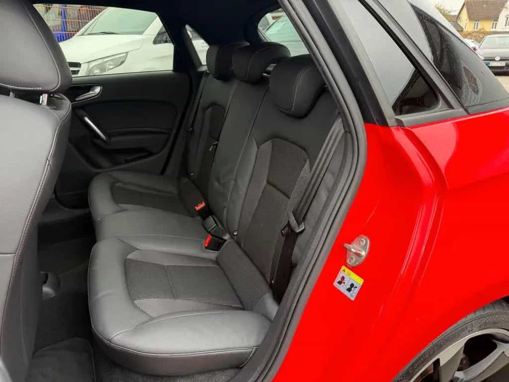 Audi A1 1.4 SB S-tronic 3x S-line Sportpaket 1.Hd NAV 05/2014-photo-24