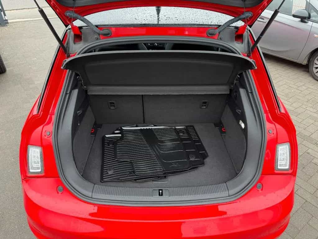 Audi A1 1.4 SB S-tronic 3x S-line Sportpaket 1.Hd NAV 05/2014-photo-7