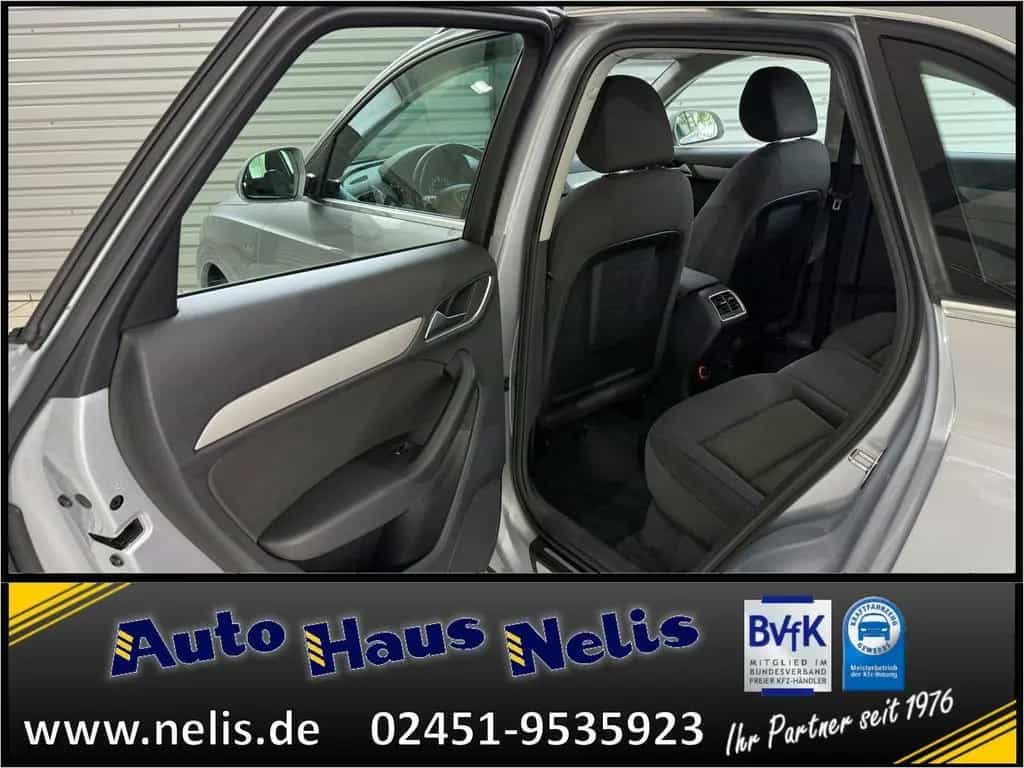Audi Q3 2,0 TFSI quattro AHK Sitzheiz. RadioCD MP3 BT 01/2015-photo-16