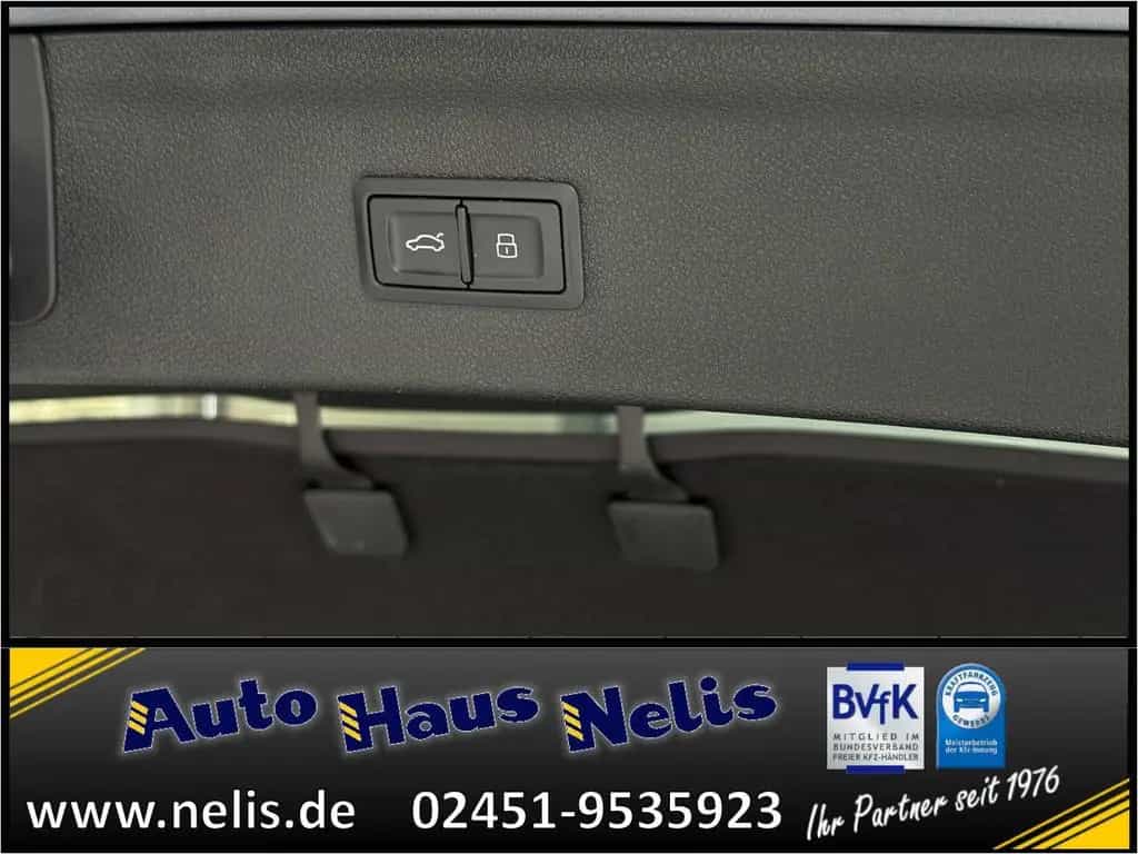 Audi Q3 2,0 TFSI quattro AHK Sitzheiz. RadioCD MP3 BT 01/2015-photo-18