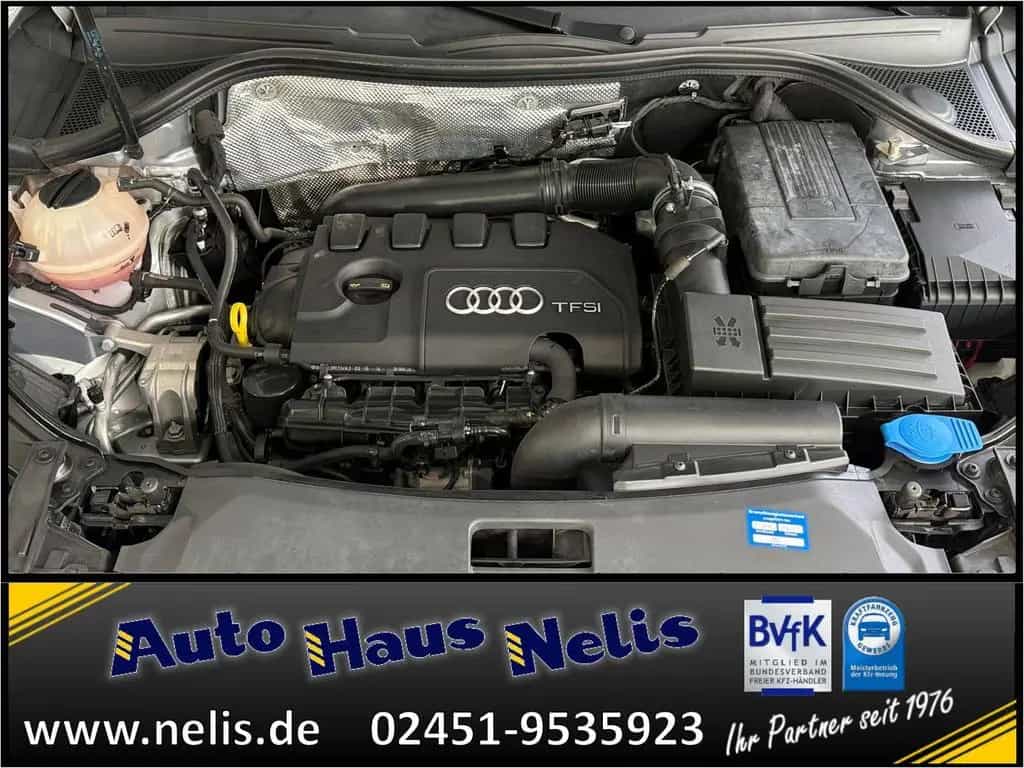 Audi Q3 2,0 TFSI quattro AHK Sitzheiz. RadioCD MP3 BT 01/2015-photo-19