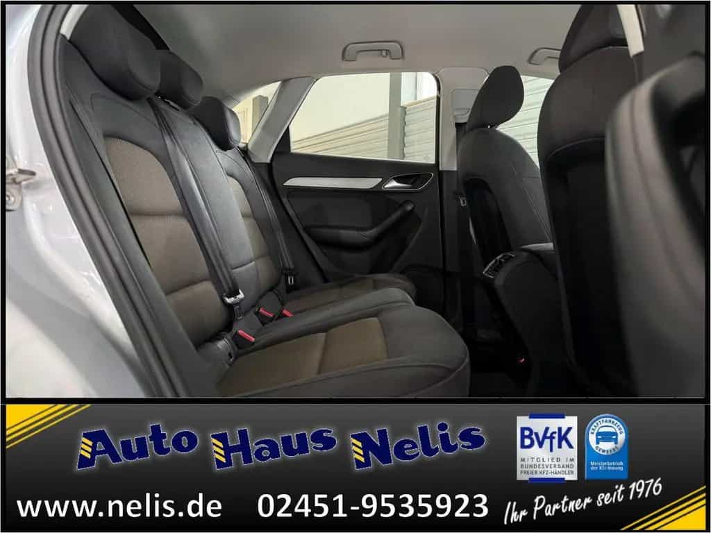 Audi Q3 2,0 TFSI quattro AHK Sitzheiz. RadioCD MP3 BT 01/2015-photo-30