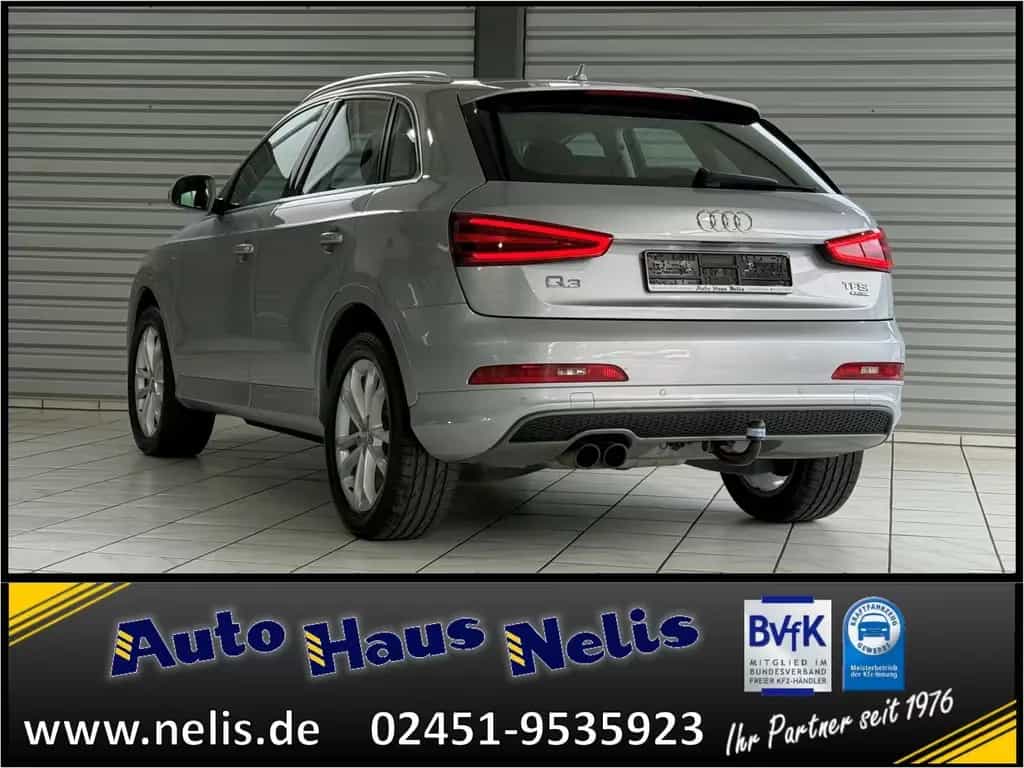 Audi Q3 2,0 TFSI quattro AHK Sitzheiz. RadioCD MP3 BT 01/2015-photo-4