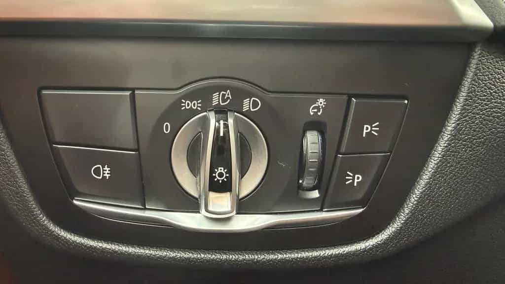 BMW X3 xDrive30i Laser LC Prof HUD Kamera Memory SHZ 12/2021-photo-20