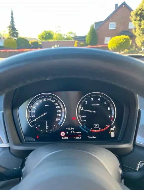 BMW X1 sDrive20i Sport Line Steptronic DCT Sport... 05/2020-photo-10